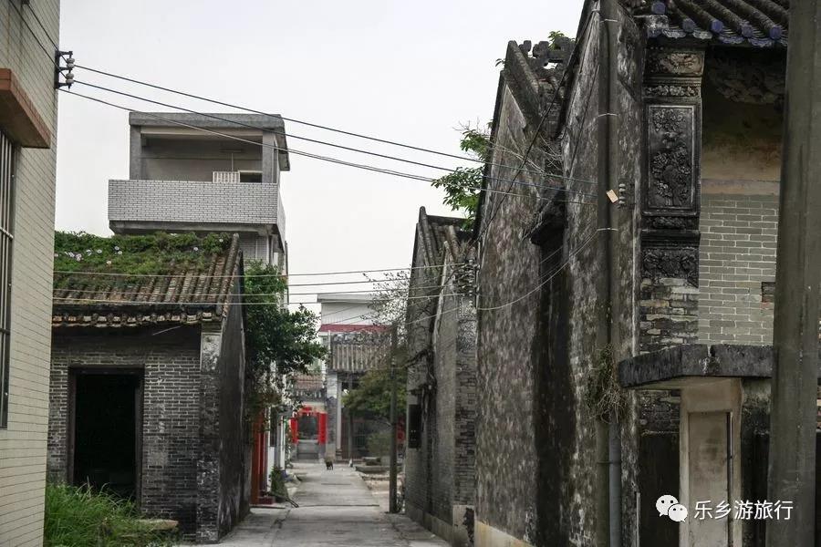<a href=http://www.lexiangyou.org/xiangcunlvyou/ target=_blank class=infotextkey>乡村旅游</a>：中山左步村系历史文化古村，藏着一个童话的秋天