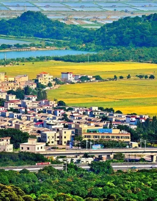 <a href=http://www.lexiangyou.org/xiangcunlvyou/ target=_blank class=infotextkey>乡村旅游</a>：南朗诗意小镇