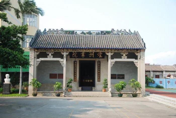 <a href=http://www.lexiangyou.org/xiangcunlvyou/ target=_blank class=infotextkey>乡村旅游</a>：石岐，香山文化古迹的聚集地