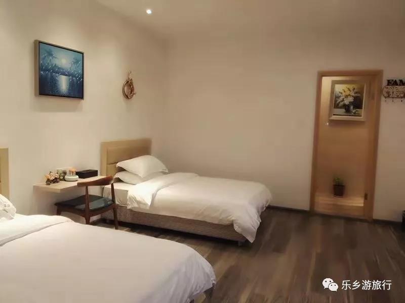 <a href=http://www.lexiangyou.org/xiangcunlvyou/ target=_blank class=infotextkey>乡村旅游</a>：欣赏崖口候鸟，品尝地道美食，入住网红民宿