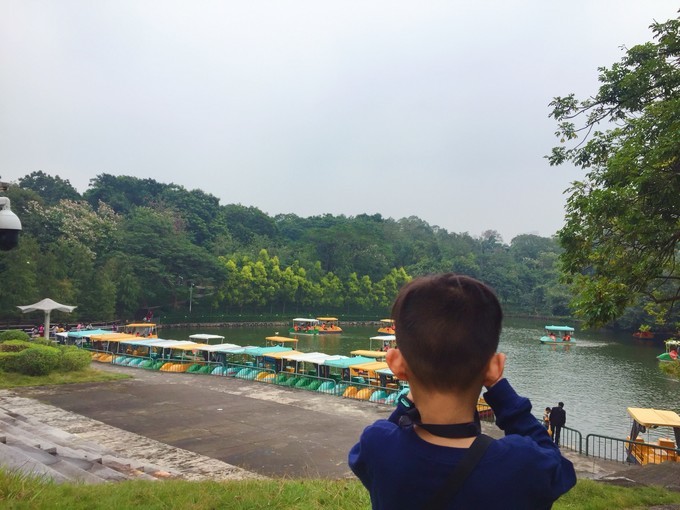 <a href=http://www.lexiangyou.org/xiangcunlvyou/ target=_blank class=infotextkey>乡村旅游</a>：中山紫马岭动物园