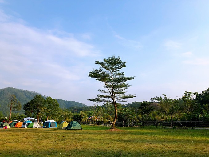 <a href=http://www.lexiangyou.org/xiangcunlvyou/ target=_blank class=infotextkey>乡村旅游</a>：中山大尖山露营公园