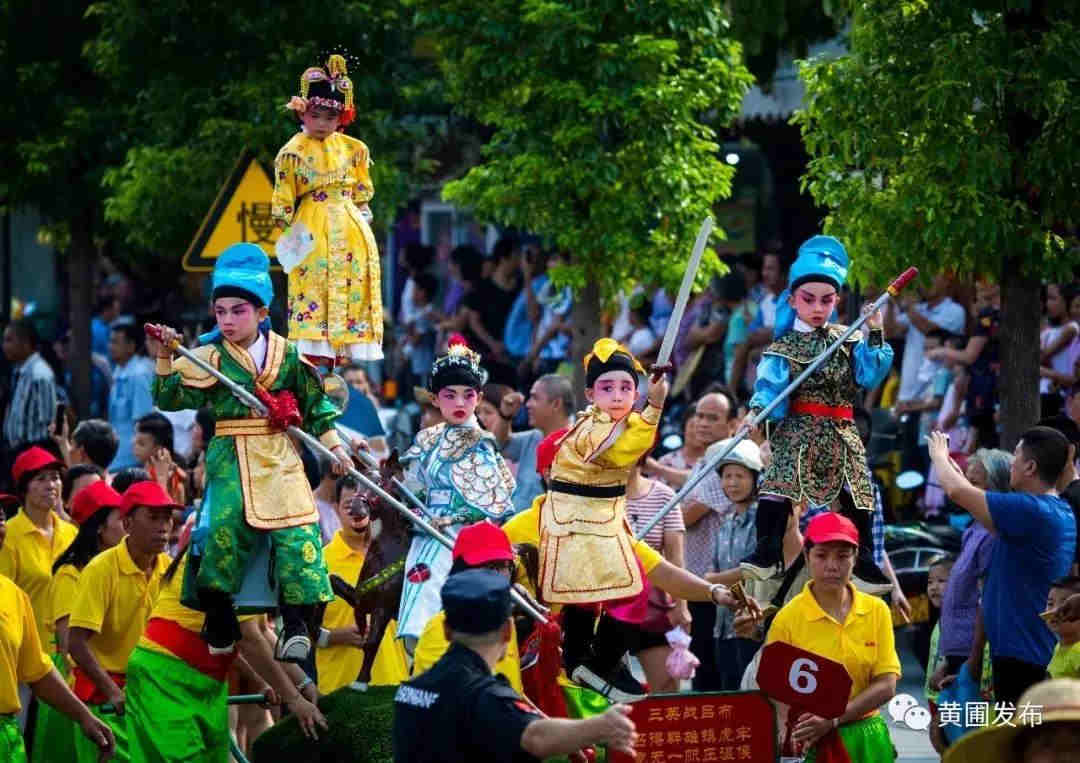 <a href=http://www.lexiangyou.org/xiangcunlvyou/ target=_blank class=infotextkey>乡村旅游</a>：黄圃有个古村，是大隐于市的岭南建筑活化石