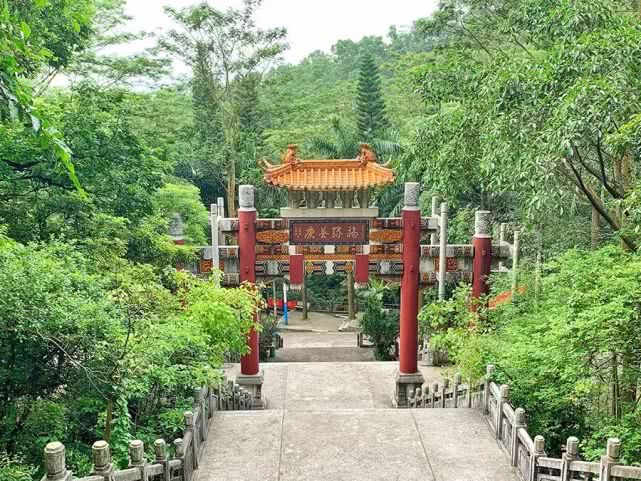 <a href=http://www.lexiangyou.org/xiangcunlvyou/ target=_blank class=infotextkey>乡村旅游</a>：南朗大车村，这个古村落你可有去过
