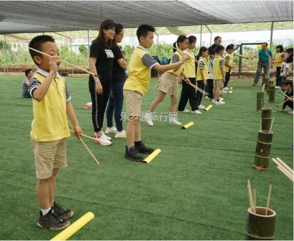 <a href=http://www.lexiangyou.org/xiangcunlvyou/ target=_blank class=infotextkey>乡村旅游</a>：亲子共欢乐，绿水清江休闲游