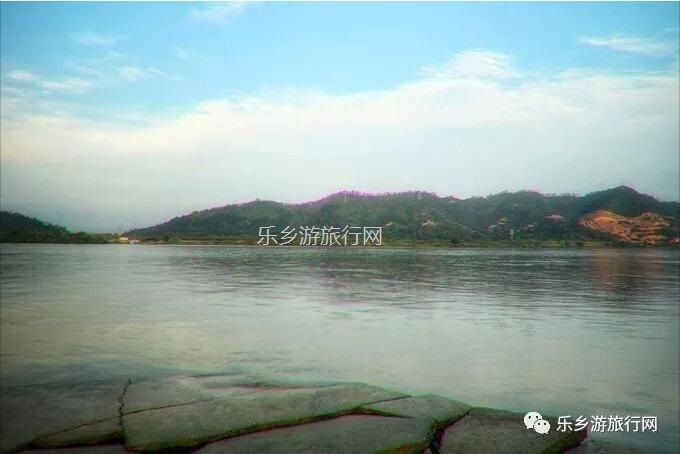 <a href=http://www.lexiangyou.org/xiangcunlvyou/ target=_blank class=infotextkey>乡村旅游</a>：早晨，领略板芙田园风光