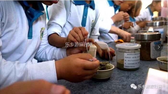 <a href=http://www.lexiangyou.org/xiangcunlvyou/ target=_blank class=infotextkey>乡村旅游</a>：秋天凉爽，一起参加五桂沉香文化之旅