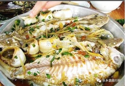 <a href=http://www.lexiangyou.org/xiangcunlvyou/ target=_blank class=infotextkey>乡村旅游</a>：出海啦！体验君临珠江口+伶仃洋的豪迈，即时品尝美味海鲜
