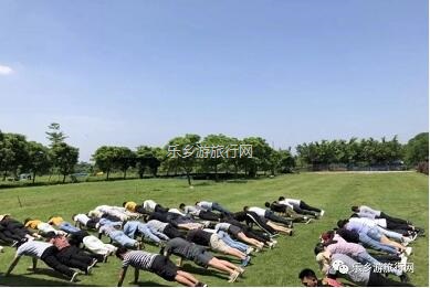 <a href=http://www.lexiangyou.org/xiangcunlvyou/ target=_blank class=infotextkey>乡村旅游</a>：水果丰收的季节，自游采摘品尝