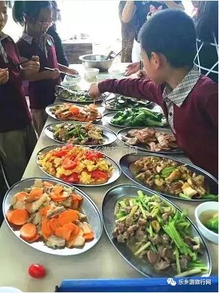 <a href=http://www.lexiangyou.org/xiangcunlvyou/ target=_blank class=infotextkey>乡村旅游</a>：游山玩水，逍遥自在，忘却浮生烟雨