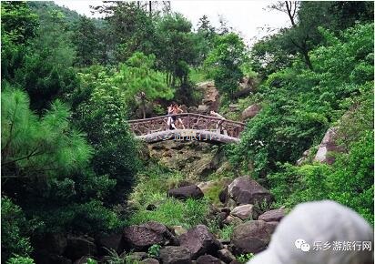 <a href=http://www.lexiangyou.org/xiangcunlvyou/ target=_blank class=infotextkey>乡村旅游</a>：游山玩水，逍遥自在，忘却浮生烟雨