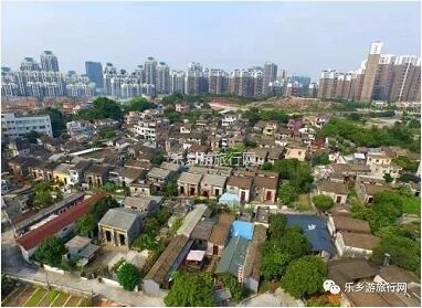<a href=http://www.lexiangyou.org/xiangcunlvyou/ target=_blank class=infotextkey>乡村旅游</a>：青瓦、石板路、田园