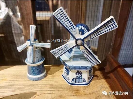 <a href=http://www.lexiangyou.org/xiangcunlvyou/ target=_blank class=infotextkey>乡村旅游</a>：青瓦、石板路、田园