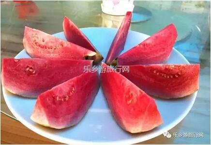 <a href=http://www.lexiangyou.org/xiangcunlvyou/ target=_blank class=infotextkey>乡村旅游</a>：皇帝柑熟啦！时令水果任摘任吃，赠送亲子游船+钓鱼