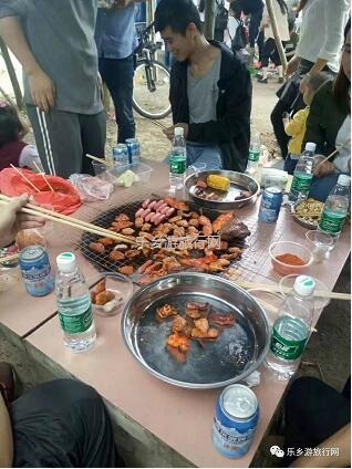 <a href=http://www.lexiangyou.org/xiangcunlvyou/ target=_blank class=infotextkey>乡村旅游</a>：赏秋色、品水果，绿道骑行；还可以放飞心中的梦想！