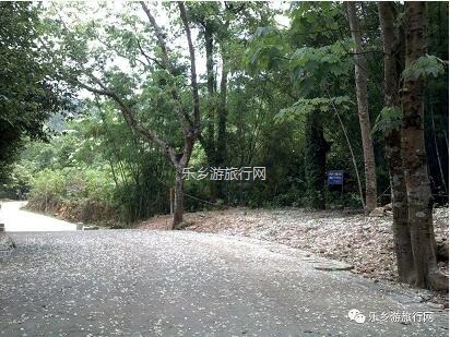 <a href=http://www.lexiangyou.org/xiangcunlvyou/ target=_blank class=infotextkey>乡村旅游</a>：公园里面景点众多：百花园、樱花园、杜鹃园、荷塘月色