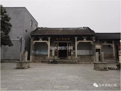 <a href=http://www.lexiangyou.org/xiangcunlvyou/ target=_blank class=infotextkey>乡村旅游</a>：相传在古时，这里有许多白鹤栖息游玩