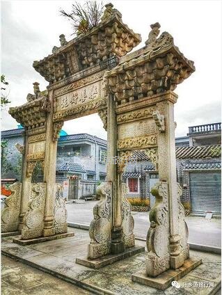<a href=http://www.lexiangyou.org/xiangcunlvyou/ target=_blank class=infotextkey>乡村旅游</a>：相传在古时，这里有许多白鹤栖息游玩