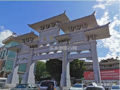 <a href=http://www.lexiangyou.org/xiangcunlvyou/ target=_blank class=infotextkey>乡村旅游</a>：相传在古时，这里有许多白鹤栖息游玩