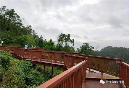 <a href=http://www.lexiangyou.org/xiangcunlvyou/ target=_blank class=infotextkey>乡村旅游</a>：登临山顶，观赏“二龙戏珠”和伶仃洋的鱼跃