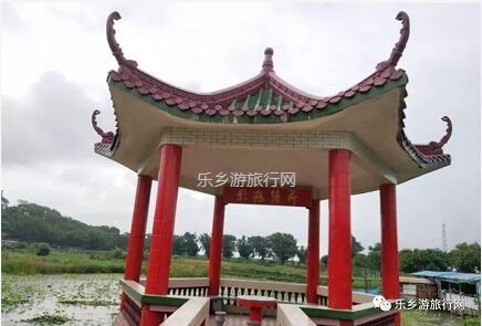 <a href=http://www.lexiangyou.org/xiangcunlvyou/ target=_blank class=infotextkey>乡村旅游</a>：登临山顶，观赏“二龙戏珠”和伶仃洋的鱼跃