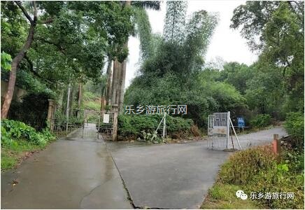 <a href=http://www.lexiangyou.org/xiangcunlvyou/ target=_blank class=infotextkey>乡村旅游</a>：登临山顶，观赏“二龙戏珠”和伶仃洋的鱼跃