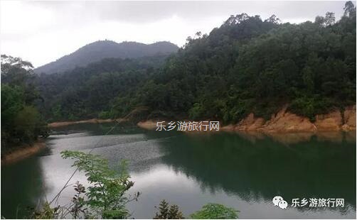 <a href=http://www.lexiangyou.org/xiangcunlvyou/ target=_blank class=infotextkey>乡村旅游</a>：新年安康，云游在水库美景之间