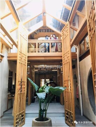 <a href=http://www.lexiangyou.org/xiangcunlvyou/ target=_blank class=infotextkey>乡村旅游</a>：乘坐高铁游梅州，品味客家文化，享受20多项旅游优惠