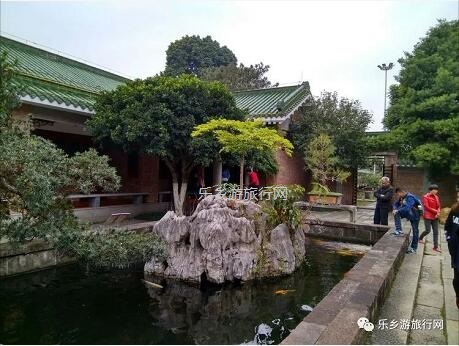 <a href=http://www.lexiangyou.org/xiangcunlvyou/ target=_blank class=infotextkey>乡村旅游</a>：繁华的都市，藏着一个珍珠般的公园