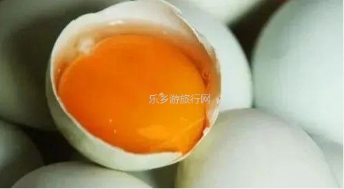 <a href=http://www.lexiangyou.org/xiangcunlvyou/ target=_blank class=infotextkey>乡村旅游</a>：绿壳乌鸡蛋来啦！蛋黄够大，富含微量元素；限时第二箱半价！