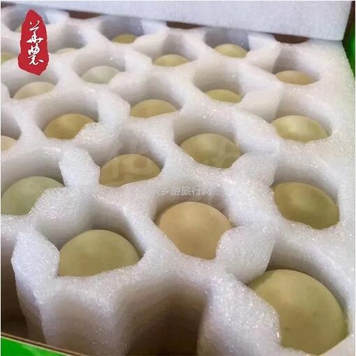 <a href=http://www.lexiangyou.org/xiangcunlvyou/ target=_blank class=infotextkey>乡村旅游</a>：绿壳乌鸡蛋来啦！蛋黄够大，富含微量元素；限时第二箱半价！