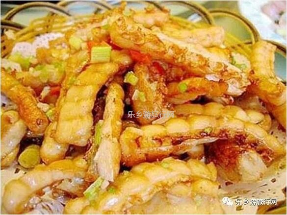 乡村旅行：新鲜脆肉鲩游到！直接优惠送达各位美食家