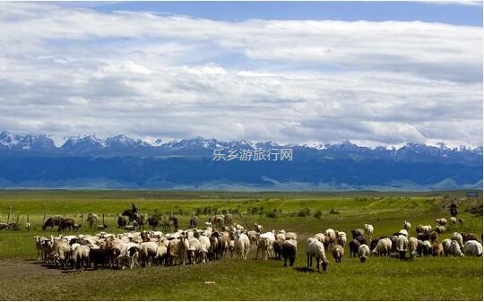 <a href=http://www.lexiangyou.org/xiangcunlvyou/ target=_blank class=infotextkey>乡村旅游</a>：这里日照时间长、昼夜温差大，特别适合水果的生长