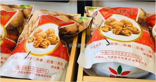 <a href=http://www.lexiangyou.org/xiangcunlvyou/ target=_blank class=infotextkey>乡村旅游</a>：这里日照时间长、昼夜温差大，特别适合水果的生长