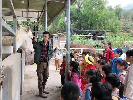 <a href=http://www.lexiangyou.org/xiangcunlvyou/ target=_blank class=infotextkey>乡村旅游</a>：<a href=http://www.lexiangyou.org/xiangcunlvyou/ target=_blank class=infotextkey>乡村旅游</a>：全园畅游，优惠套票进行中...