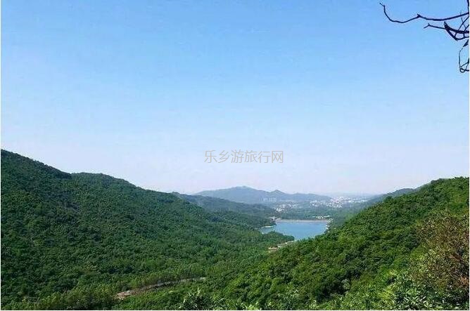 <a href=http://www.lexiangyou.org/xiangcunlvyou/ target=_blank class=infotextkey>乡村旅游</a>：<a href=http://www.lexiangyou.org/xiangcunlvyou/ target=_blank class=infotextkey>乡村旅游</a>：全园畅游，优惠套票进行中...