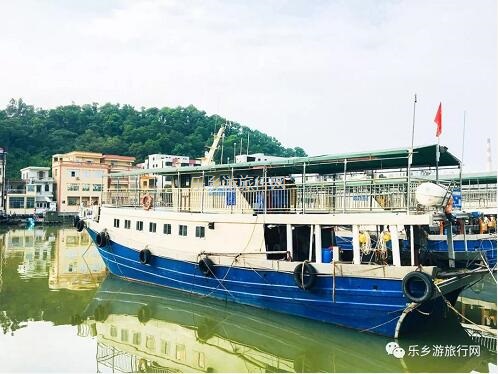 <a href=http://www.lexiangyou.org/xiangcunlvyou/ target=_blank class=infotextkey>乡村旅游</a>：假期出海游，在海浪中即时品尝美味海鲜，仲有...