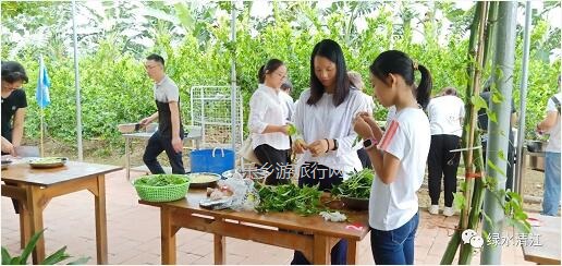 <a href=http://www.lexiangyou.org/xiangcunlvyou/ target=_blank class=infotextkey>乡村旅游</a>：五一亲子共欢乐，绿水清江休闲游