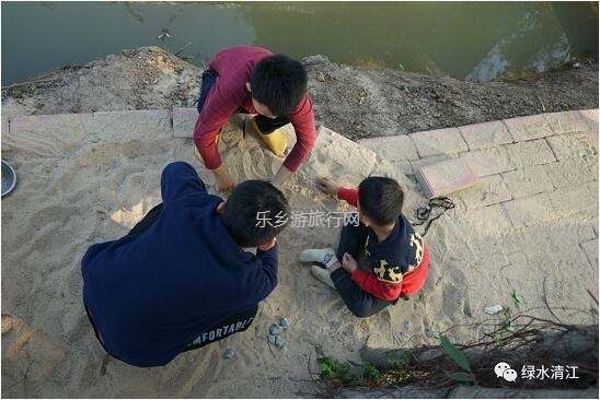 <a href=http://www.lexiangyou.org/xiangcunlvyou/ target=_blank class=infotextkey>乡村旅游</a>：五一亲子共欢乐，绿水清江休闲游