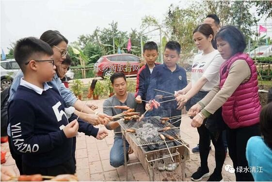 <a href=http://www.lexiangyou.org/xiangcunlvyou/ target=_blank class=infotextkey>乡村旅游</a>：五一亲子共欢乐，绿水清江休闲游