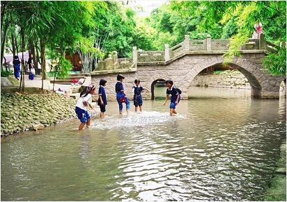 <a href=http://www.lexiangyou.org/xiangcunlvyou/ target=_blank class=infotextkey>乡村旅游</a>：畅游生态景区！欢度六一，儿童三天免票游玩