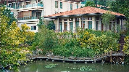<a href=http://www.lexiangyou.org/xiangcunlvyou/ target=_blank class=infotextkey>乡村旅游</a>：中山温泉宾馆丨实惠享高级房1晚+双人自助早餐+无限次温泉门票