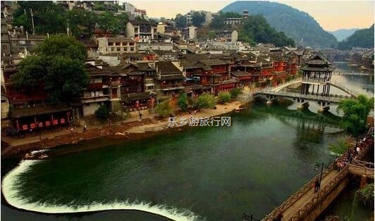 <a href=http://www.lexiangyou.org/xiangcunlvyou/ target=_blank class=infotextkey>乡村旅游</a>：湘西原生态水果，味道是草莓+香蕉+菠萝的混合，营养丰富