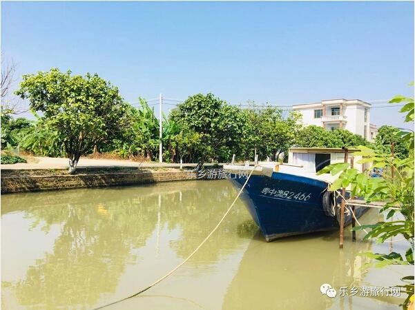 <a href=http://www.lexiangyou.org/xiangcunlvyou/ target=_blank class=infotextkey>乡村旅游</a>：中山有个小岛，在水一方景色如画，采摘水果+品尝农家美食...