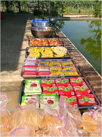 <a href=http://www.lexiangyou.org/xiangcunlvyou/ target=_blank class=infotextkey>乡村旅游</a>：中山有个小岛，在水一方景色如画，采摘水果+品尝农家美食...