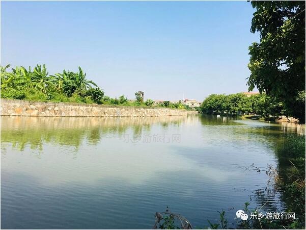 <a href=http://www.lexiangyou.org/xiangcunlvyou/ target=_blank class=infotextkey>乡村旅游</a>：中山有个小岛，在水一方景色如画，采摘水果+品尝农家美食...