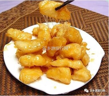 <a href=http://www.lexiangyou.org/xiangcunlvyou/ target=_blank class=infotextkey>乡村旅游</a>：冰糖心苹果熟了，果大肉细，甜脆多汁，原产地即摘即发