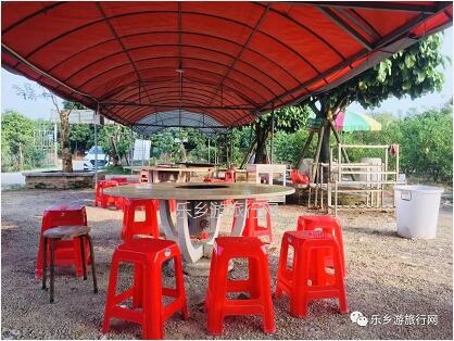 <a href=http://www.lexiangyou.org/xiangcunlvyou/ target=_blank class=infotextkey>乡村旅游</a>：[民众] 沃橙蜜甜，现摘现吃；还有野炊和泥煨鸡...