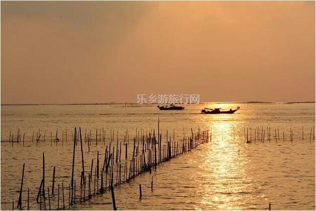 <a href=http://www.lexiangyou.org/xiangcunlvyou/ target=_blank class=infotextkey>乡村旅游</a>：[崖口] 欣赏候鸟，品尝美食，入住醉美民宿