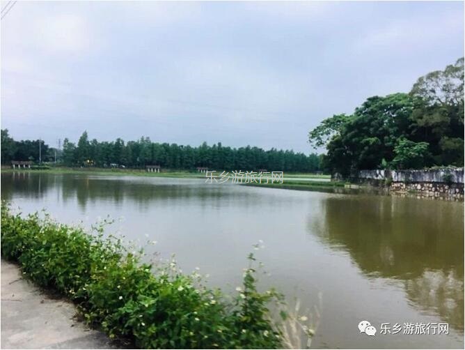 <a href=http://www.lexiangyou.org/xiangcunlvyou/ target=_blank class=infotextkey>乡村旅游</a>：[崖口] 欣赏候鸟，品尝美食，入住醉美民宿
